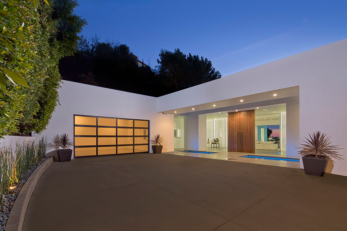 Hillcrest l